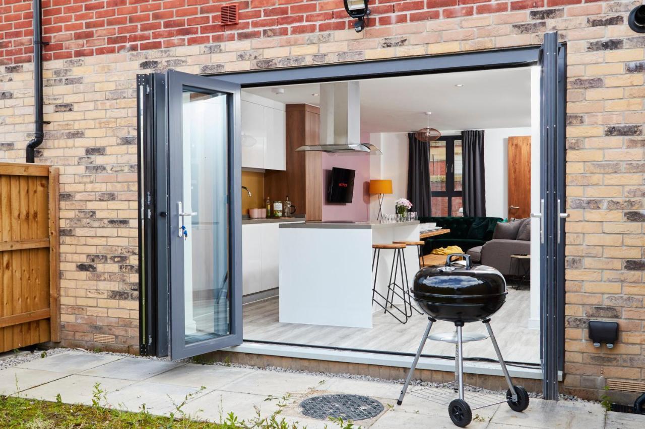 Beaut 5 Bed House W Parking Villa Manchester Esterno foto